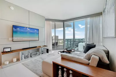 851 NE 1st Ave #3408, Miami, FL 33132 - Photo 1