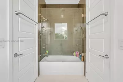 15071 SW 176th St, Miami, FL 33187 - Photo 51