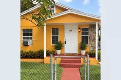 2257 NW 82nd St #2257, Miami, FL 33147 - Photo 1