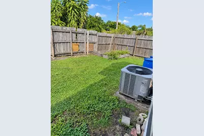 401 NW 43rd St, Deerfield Beach, FL 33064 - Photo 19