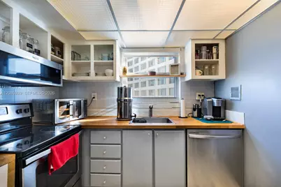 1200 West Ave #907, Miami Beach, FL 33139 - Photo 9
