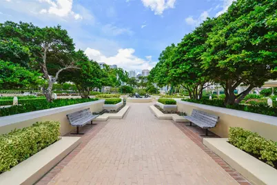 848 Brickell Key Dr #2702, Miami, FL 33131 - Photo 29