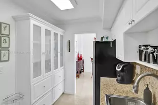 2501 S Ocean Dr, Hollywood, FL 33019 - Photo 13