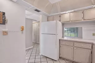 7807 Golf Cir Dr, Margate, FL 33063 - Photo 7