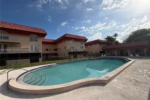10903 N Kendall Dr, Miami, FL 33176 - Photo 9