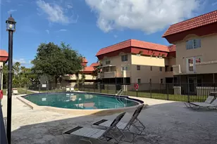 10903 N Kendall Dr, Miami, FL 33176 - Photo 11
