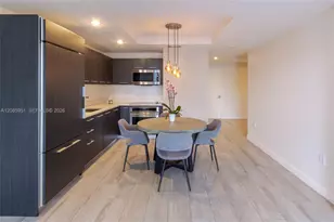 45 SW 9th St, Miami, FL 33130 - Photo 3