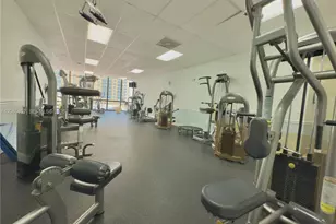 2401 S Ocean Dr, Hollywood, FL 33019 - Photo 31