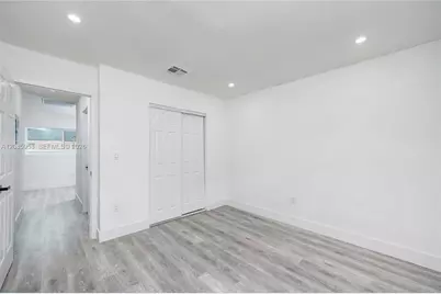 1028 NW 24th St, Miami, FL 33127 - Photo 43
