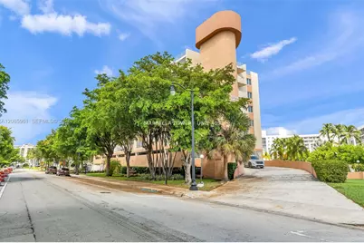200 178th Dr #409, Sunny Isles Beach, FL 33160 - Photo 31
