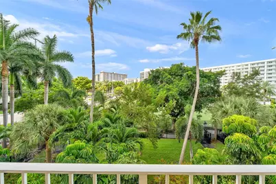 200 178th Dr #409, Sunny Isles Beach, FL 33160 - Photo 3
