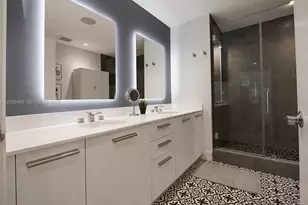 1050 Brickell Ave, Miami, FL 33131 - Photo 15