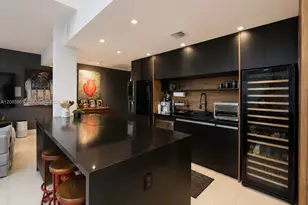 1050 Brickell Ave, Miami, FL 33131 - Photo 7