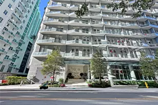 77 SE 5th St, Miami, FL 33131 - Photo 97