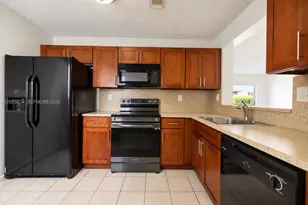 1175 NW 125th Ct, Miami, FL 33182 - Photo 7