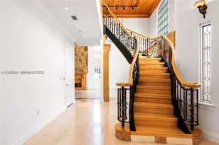 19420 W St Andrews Dr, Hialeah, FL 33015 - Photo 17