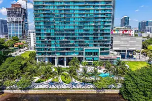 460 NE 28th St, Miami, FL 33137 - Photo 13
