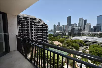 540 Brickell Key Dr #1511, Miami, FL 33131 - Photo 13