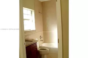 6601 Perry St, Hollywood, FL 33024 - Photo 17