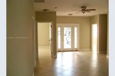6601 Perry St, Hollywood, FL 33024 - Photo 5