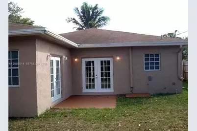 6601 Perry St, Hollywood, FL 33024 - Photo 25