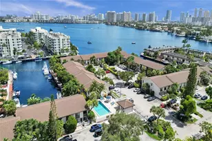 2689 NE 165th St, North Miami Beach, FL 33160 - Photo 47