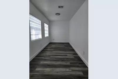 1250 NW 55th St, Miami, FL 33142 - Photo 5