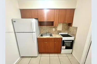 696 NE 85th St #2, Miami, FL 33138 - Photo 1