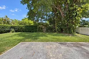 7804 NW 73rd Terrace, Tamarac, FL 33321 - Photo 21