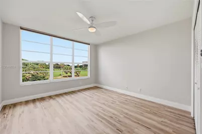 555 Oaks Ln #309, Pompano Beach, FL 33069 - Photo 31