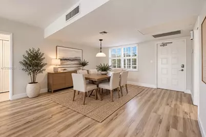 555 Oaks Ln #309, Pompano Beach, FL 33069 - Photo 3