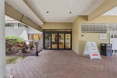555 Oaks Ln #309, Pompano Beach, FL 33069 - Photo 41