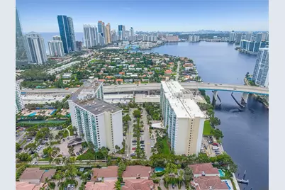 19390 Collins Ave #1520, Sunny Isles Beach, FL 33160 - Photo 63