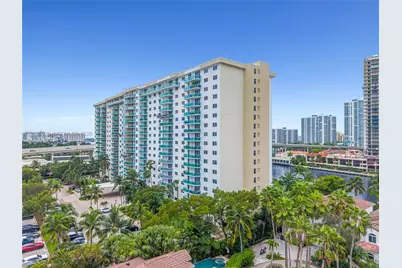 19390 Collins Ave #1520, Sunny Isles Beach, FL 33160 - Photo 51