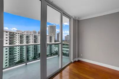 19390 Collins Ave #1520, Sunny Isles Beach, FL 33160 - Photo 9
