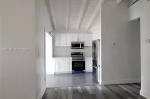 4431 SW 10th St, Miami, FL 33134 - Photo 11