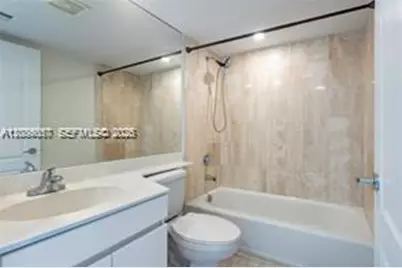 1800 Sunset Harbour Dr #2215, Miami Beach, FL 33139 - Photo 11