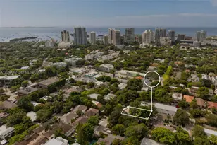 2952 Louise St, Coconut Grove, FL 33133 - Photo 1