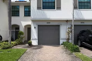 5013 Woods Edge Circle, Riviera Beach, FL 33410 - Photo 1
