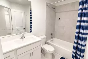 5013 Woods Edge Cir, Riviera Beach, FL 33410 - Photo 19