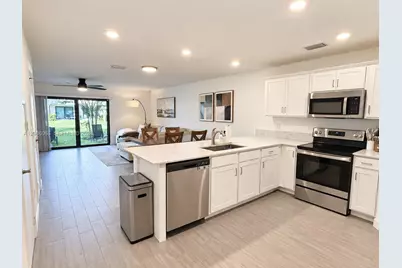 5013 Woods Edge Cir, Riviera Beach, FL 33410 - Photo 5