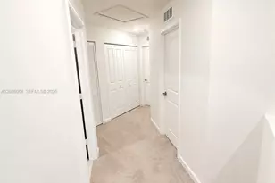 5013 Woods Edge Cir, Riviera Beach, FL 33410 - Photo 11