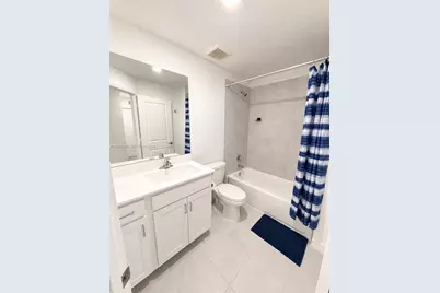 5013 Woods Edge Cir, Riviera Beach, FL 33410 - Photo 29