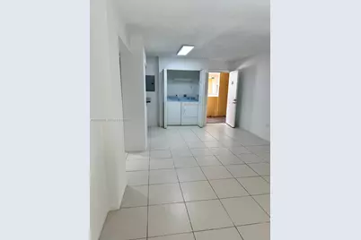 8810 Fontainebleau Blvd #214, Miami, FL 33172 - Photo 5