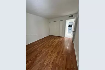 8810 Fontainebleau Blvd #214, Miami, FL 33172 - Photo 13