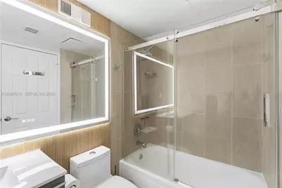 2501 S Ocean Dr #927 (available), Hollywood, FL 33019 - Photo 9