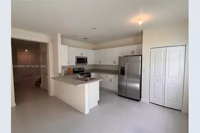 3342 W 112th St, Hialeah, FL 33018 - Photo 5