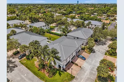 2727 Treasure Cove Cir #2727, Dania Beach, FL 33312 - Photo 53