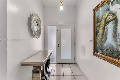 22 NW 108th Ct, Miami, FL 33172 - Photo 3
