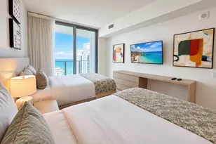 4111 S Ocean Dr, Hollywood, FL 33019 - Photo 15